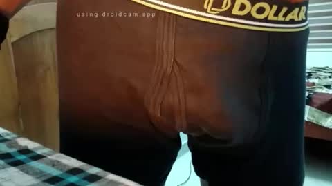 Snapshot of ingloriousuncut chatting on 09-20-25, 07:04 Inglorious Hairy Uncut online show from 09-20-25, 07:04