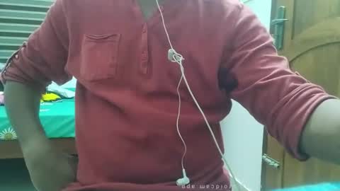 Snapshot of ingloriousuncut chatting on 11-29-25, 01:14 Inglorious Hairy Uncut online show from 11-29-25, 01:14