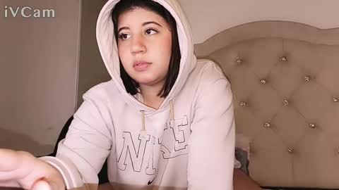 Snapshot of inid_sinclair chatting on 11-23-25, 06:02 inid_sinclair online show from 11-23-25, 06:02