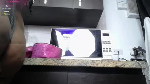 Snapshot of iniyalaboni chatting on 11-04-25, 08:08 Iniya online show from 11-04-25, 08:08