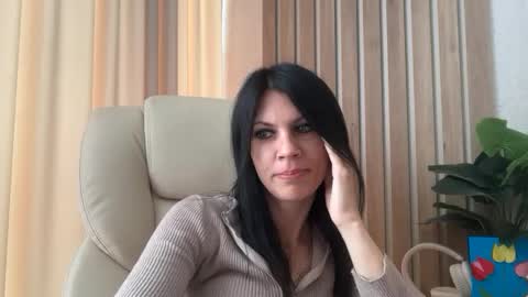 Snapshot of injaathome chatting on 06-16-26, 09:12 InjaAtHome online show from 06-16-26, 09:12