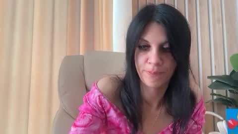 Snapshot of injaathome chatting on 06-22-26, 01:19 InjaAtHome online show from 06-22-26, 01:19