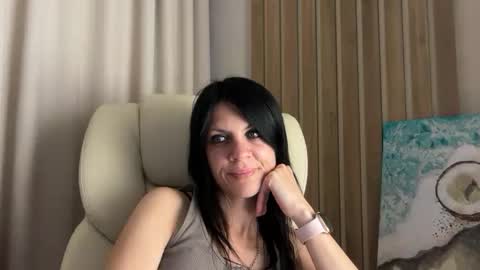 Snapshot of injaathome chatting on 07-05-26, 06:59 InjaAtHome online show from 07-05-26, 06:59