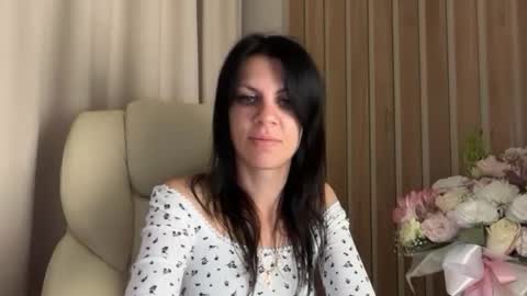 Snapshot of injaathome chatting on 07-16-26, 12:16 InjaAtHome online show from 07-16-26, 12:16
