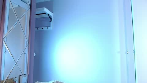 Snapshot of innnita chatting on 01-11-25, 04:25 Lina online show from 01-11-25, 04:25