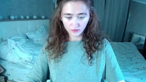Lina online show from 05-30-26, 04:04