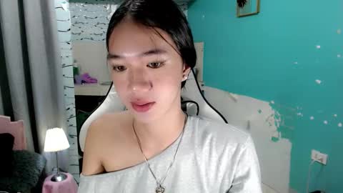 Reign online show from 03-10-26, 07:41