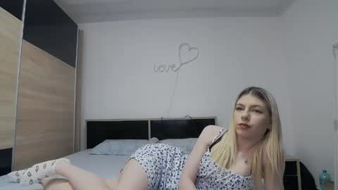 Snapshot of innocentangel2 chatting on 05-27-26, 07:11 innocentangel2 online show from 05-27-26, 07:11