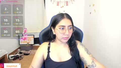 Luna        online show from 06-10-26, 02:05