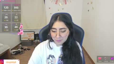 Snapshot of innocentchurchgirlll chatting on 08-09-26, 08:47 Luna online show from 08-09-26, 08:47