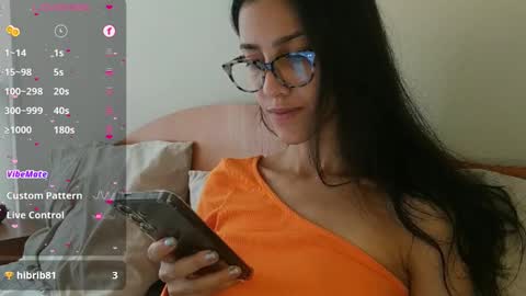 Laroa online show from 01-30-25, 06:54