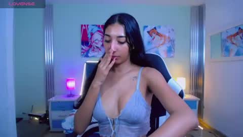 Luna moon online show from 07-19-26, 04:44