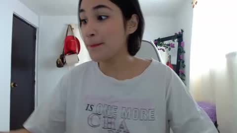 Snapshot of inocentheaven chatting on 12-27-24, 12:34 Celeste online show from 12-27-24, 12:34