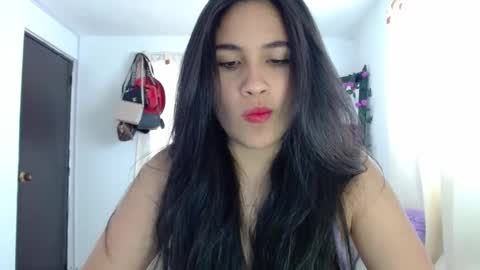 Snapshot of inocentheaven chatting on 01-20-25, 01:32 Celeste online show from 01-20-25, 01:32