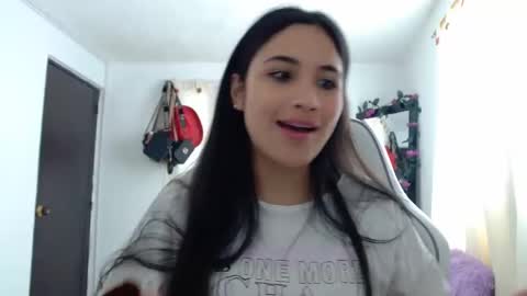 Snapshot of inocentheaven chatting on 01-27-25, 01:19 Celeste online show from 01-27-25, 01:19