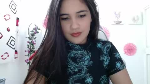 Snapshot of inocentheaven chatting on 10-24-25, 01:40 Celeste online show from 10-24-25, 01:40