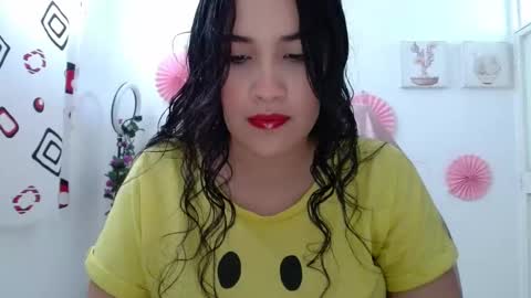 Snapshot of inocentheaven chatting on 11-06-25, 01:23 Celeste online show from 11-06-25, 01:23