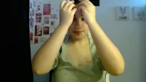 Snapshot of inocentheaven chatting on 04-28-26, 12:32 Celeste online show from 04-28-26, 12:32