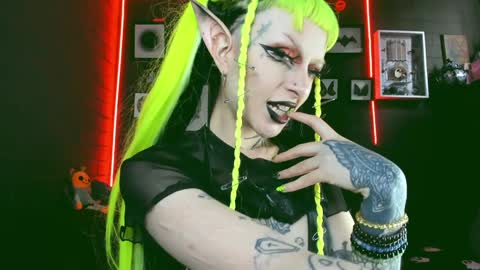   SANIA  online show from 12-17-24, 04:21