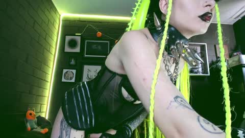   SANIA  online show from 12-18-24, 05:21