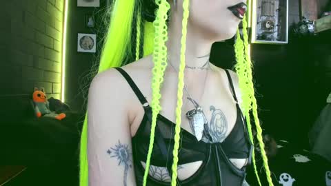   SANIA  online show from 12-18-24, 08:25