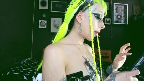   SANIA  online show from 01-17-25, 04:47