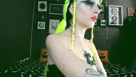   SANIA  online show from 01-17-25, 07:49