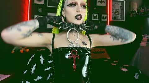   SANIA  online show from 01-28-25, 04:52