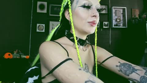   SANIA  online show from 02-08-25, 03:31