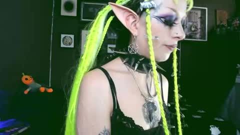   SANIA  online show from 02-13-25, 04:17