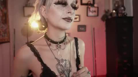   SANIA  online show from 03-17-26, 05:05