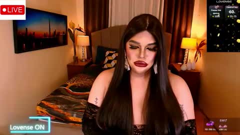 Snapshot of insatiablesexqueen chatting on 05-10-26, 07:57 tasha online show from 05-10-26, 07:57