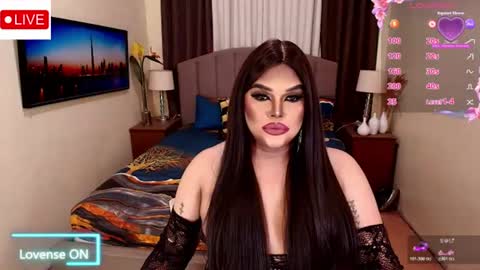 Snapshot of insatiablesexqueen chatting on 07-12-26, 02:02 tasha online show from 07-12-26, 02:02