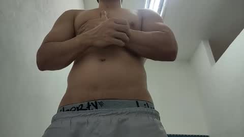 INSTAGRAM  camilodlx online show from 12-15-25, 03:27