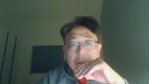 Snapshot of insuclee197641 chatting on 04-09-26, 02:33 insuclee197641 online show from 04-09-26, 02:33