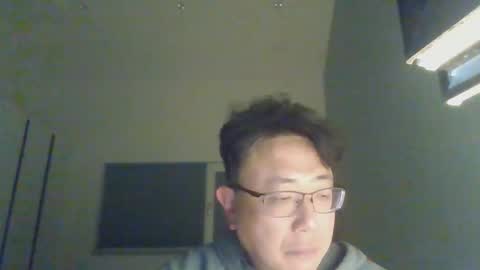 Snapshot of insuclee197641 chatting on 04-16-26, 03:46 insuclee197641 online show from 04-16-26, 03:46
