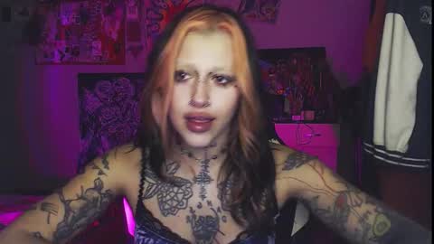 Snapshot of insunnity666 chatting on 10-15-25, 08:20 Insunnity666 online show from 10-15-25, 08:20