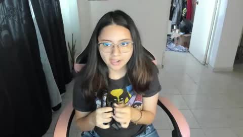 Iris 3 online show from 12-18-24, 05:00