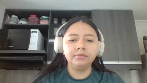 Iris 3 online show from 04-17-26, 02:53