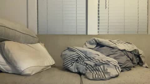 inthenude1 online show from 11-16-25, 02:06