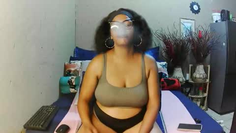 boniswa caroline online show from 04-08-26, 04:12
