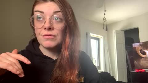 Snapshot of intothewoodswego chatting on 02-23-26, 02:36 IntoTheWoodsWeGo online show from 02-23-26, 02:36