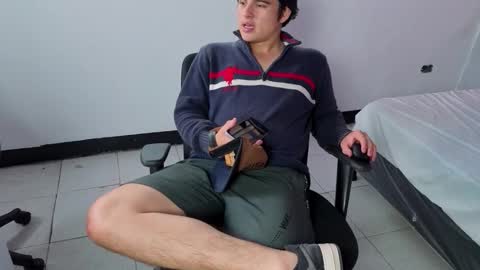 invincible200 online show from 11-03-25, 01:56