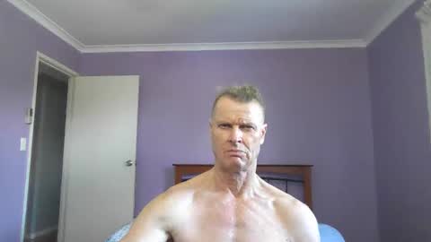 Snapshot of inxs2much chatting on 02-17-26, 03:47 inxs2much online show from 02-17-26, 03:47