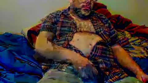 iowalaserbear online show from 12-25-24, 09:13