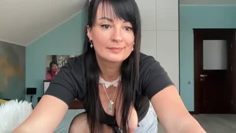 iracherrynow online show from 02-05-26, 10:42