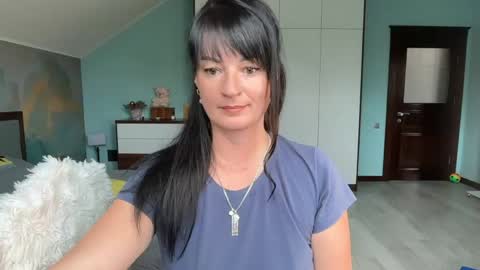 Snapshot of iracherrynow chatting on 06-10-26, 08:02 iracherrynow online show from 06-10-26, 08:02