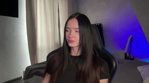 Morana online show from 03-17-26, 04:17