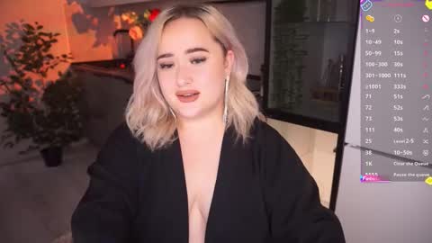 Irena Barr online show from 09-15-25, 07:58