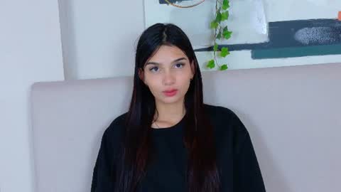 Iria online show from 06-16-26, 12:19